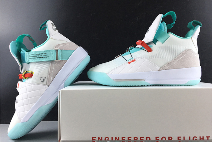 AIR JORDAN XXXIII SE AJ33  BV5072-101