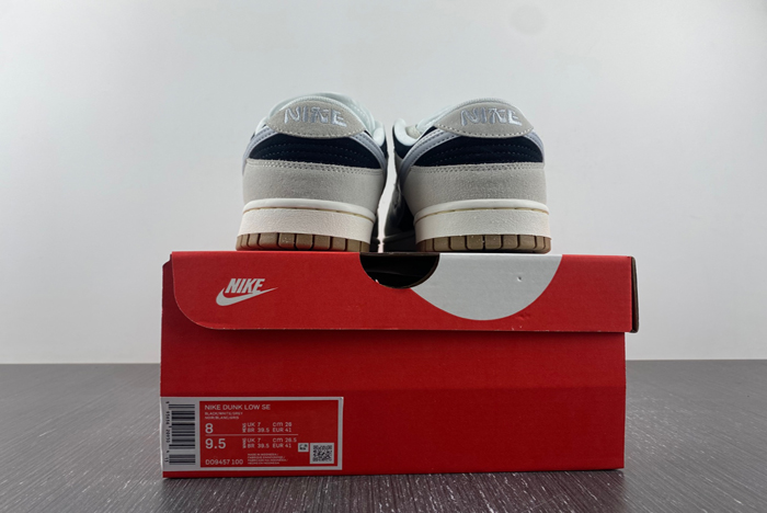 NIKE DUNK LOW “STENCIL SWOOSH”  DO9457-100