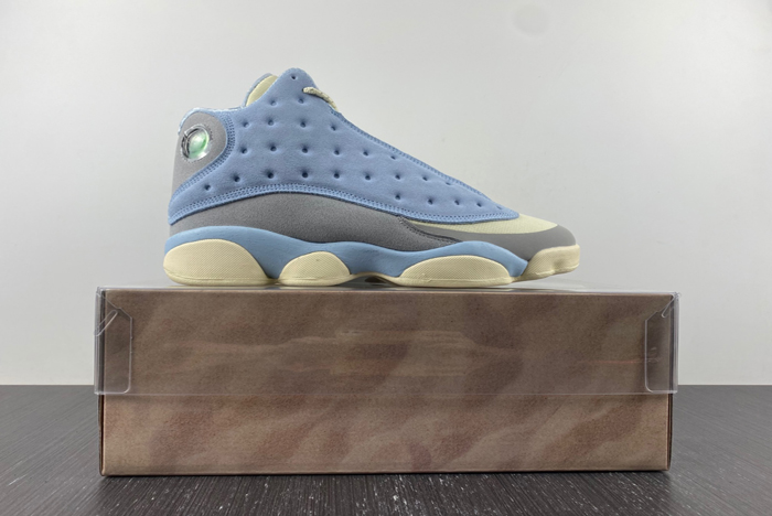 Air Jordan 13+SOLEFLY*AIJ Jordan 13  DX5763-100