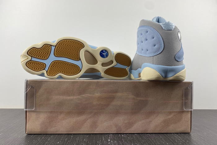 Air Jordan 13+SOLEFLY*AIJ Jordan 13  DX5763-100