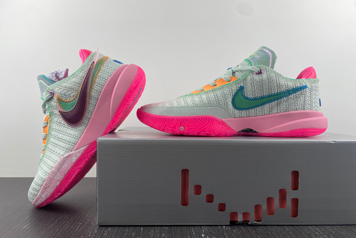 Nike LeBron 20 LBJ20  DJ5422-300
