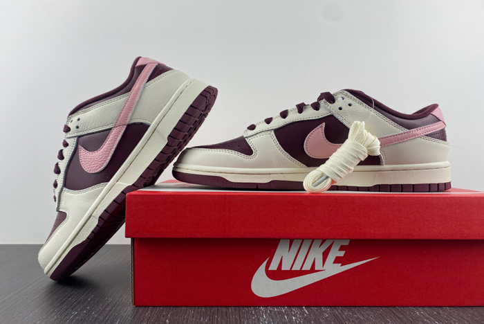 Nike Dunk Low “Valentine’s Day DR9705-100