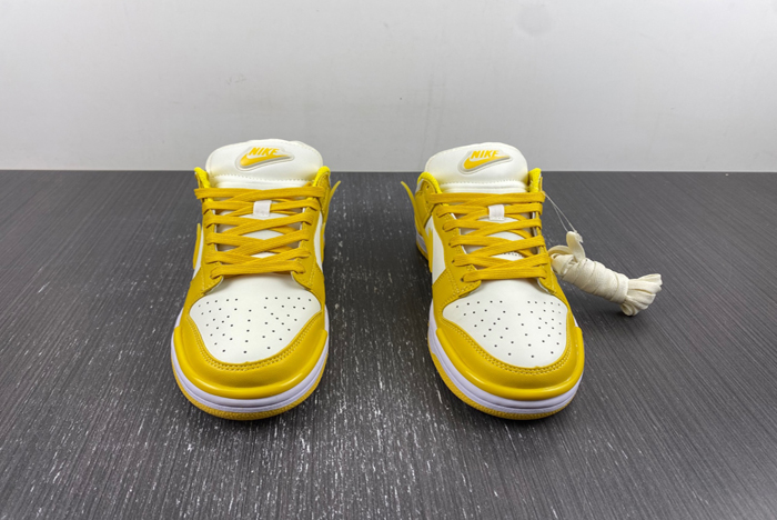 Nike Dunk Low Twist “Vivid Sulfur”  DZ2794-100