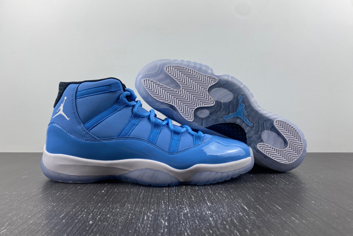 Air Jordan 11 717602-900