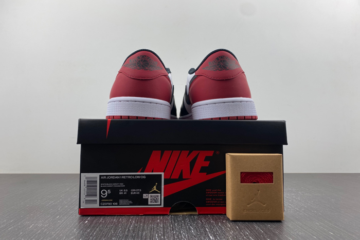 Air Jordan 1 Low OG “Black Toe” CZ0790-106