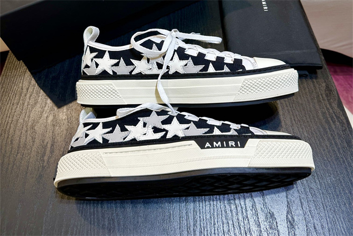 AMR-AB015 Skel Top Low Black white star (to be customized 5-7 days)