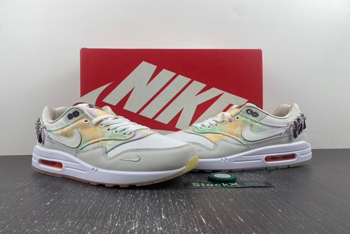 Nike Air Max 1 SNKRS FJ7734-101