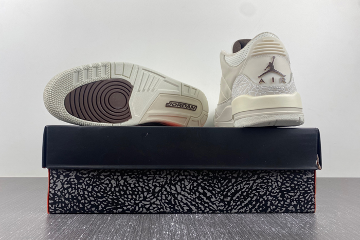 Travis Scott x Air Jordan 3 “Palomino” 136064-668