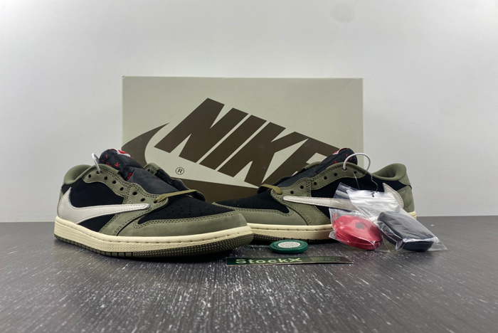 TS x AJ1 Travis Scott x Air Jordan 1 Low OG  DM7866-002