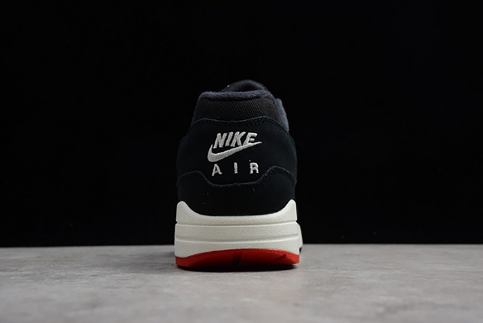 Nike Air Max 1 Premium