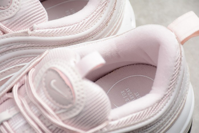 NIKE womens AIR MAX 97 pink 921733-600